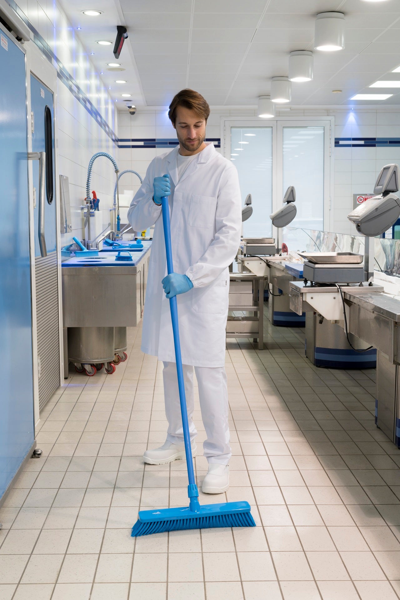 Balai-brosse 60 cm Bleu poils moyens