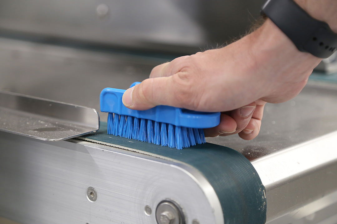 Petite brosse rectangulaire