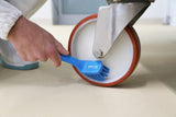 Petite brosse rectangulaire avec manche
