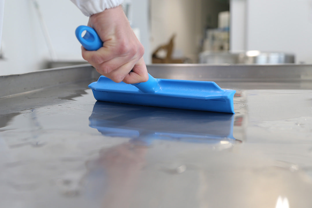 Raclette monobloc poignée 30 cm Bleu