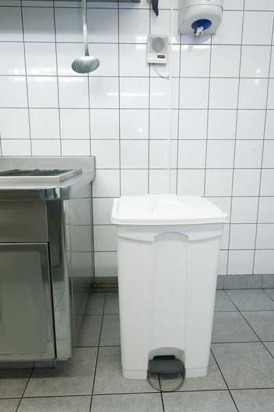 Collecteur à pédale 90L
